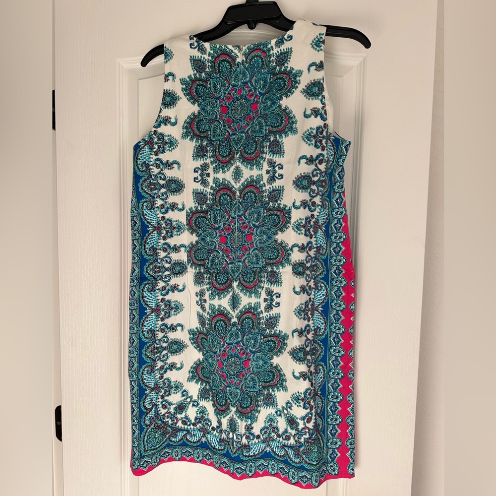 Dress - Picture 2 of 4